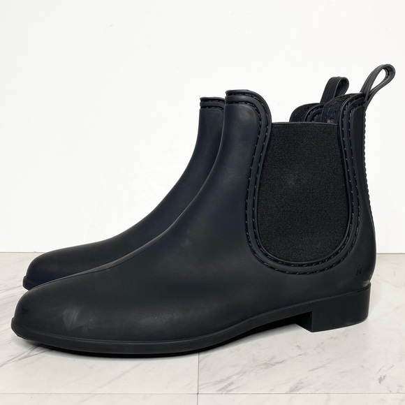 New! Jeffrey Campbell Forecast Chelsea Black Rain Boot 8 - Picture 1 of 14